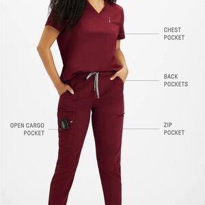 Women's Vital 1-Pocket Top + On-Call Jogger WINE


CHANGE MODEL